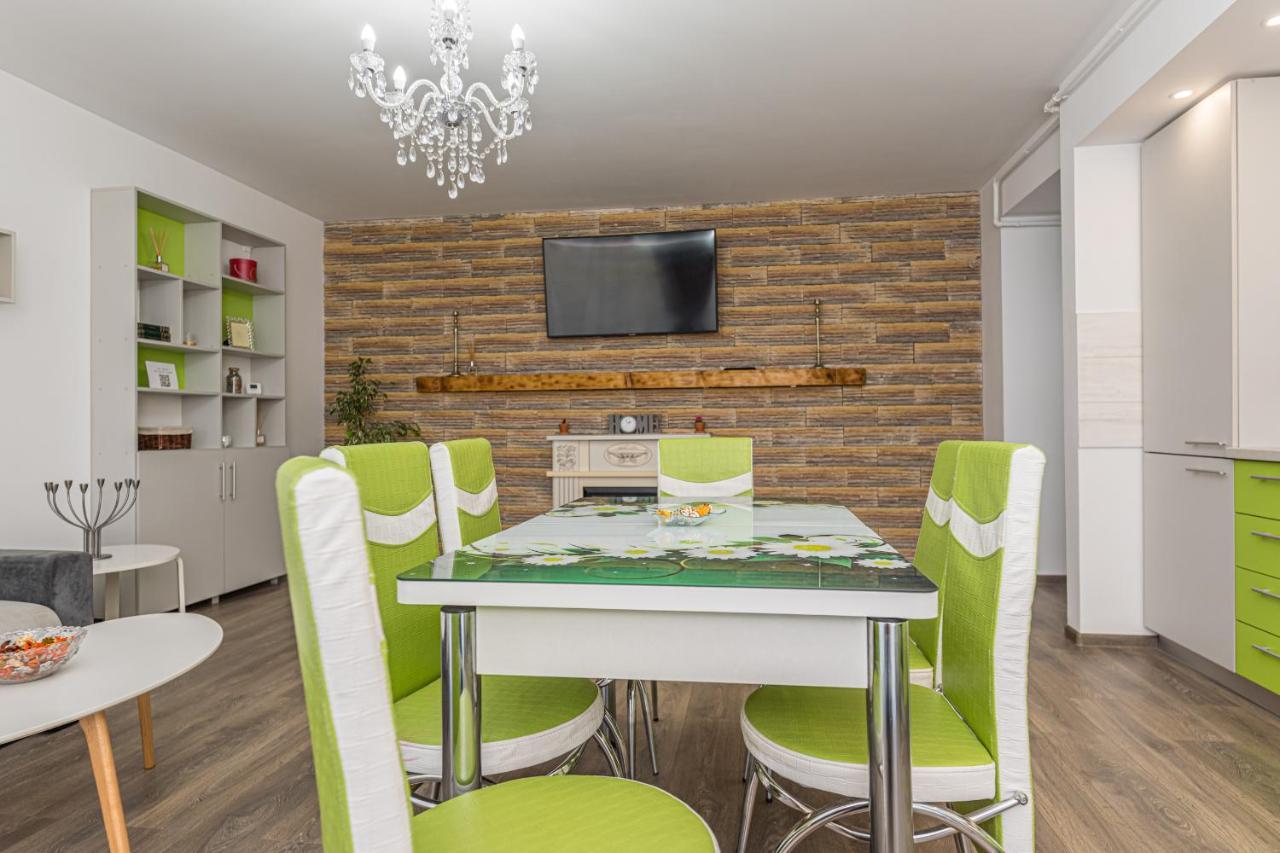 Apartament 2 Camere Narcis Braşov Exterior foto